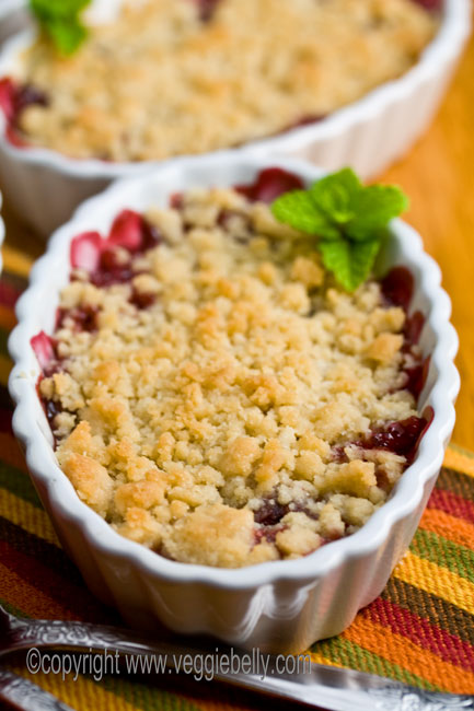 cherry-crumble-or-crisp2