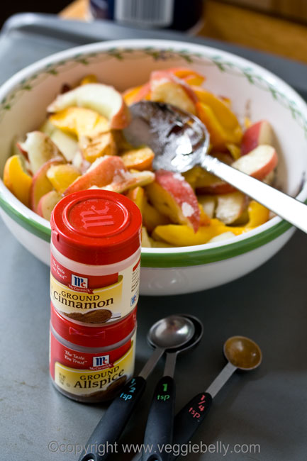 add-cinnamon-allspice-to-peaches