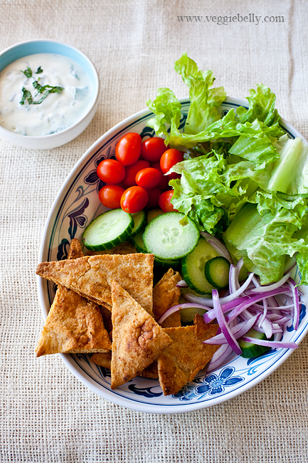 grilled naan salad with mint raita dressing